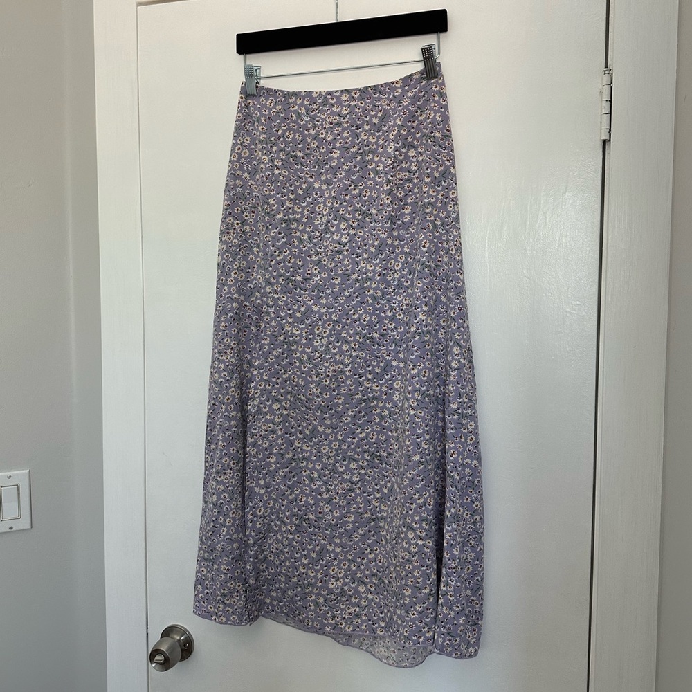 SHEIN Purple Frenchy Ditsy Floral Split Thigh Midi Skirt Women’s Small